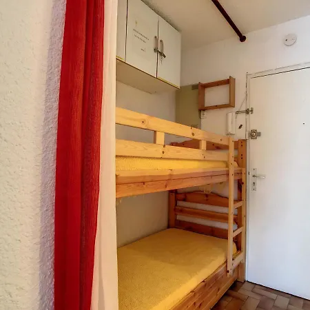 Apartment Coquet Studio Cabine Pour 5 Pers, Port De Plaisance, Plage A 250m, Tv, Lave-linge, Parking - Fr-1-715-55